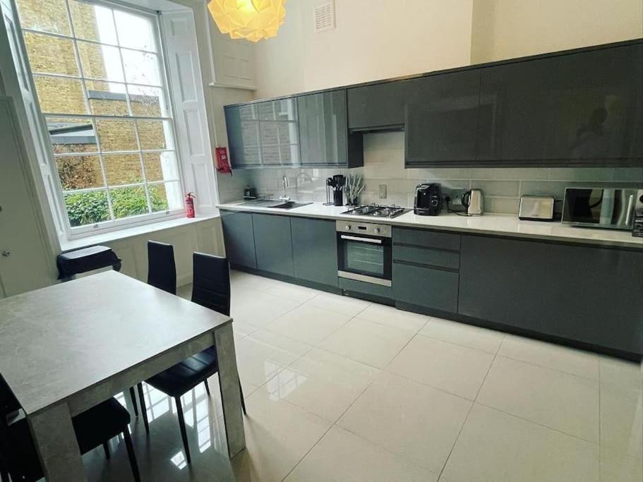 Luxury 2 Bed Flat In Inslington Lägenhet London Exteriör bild